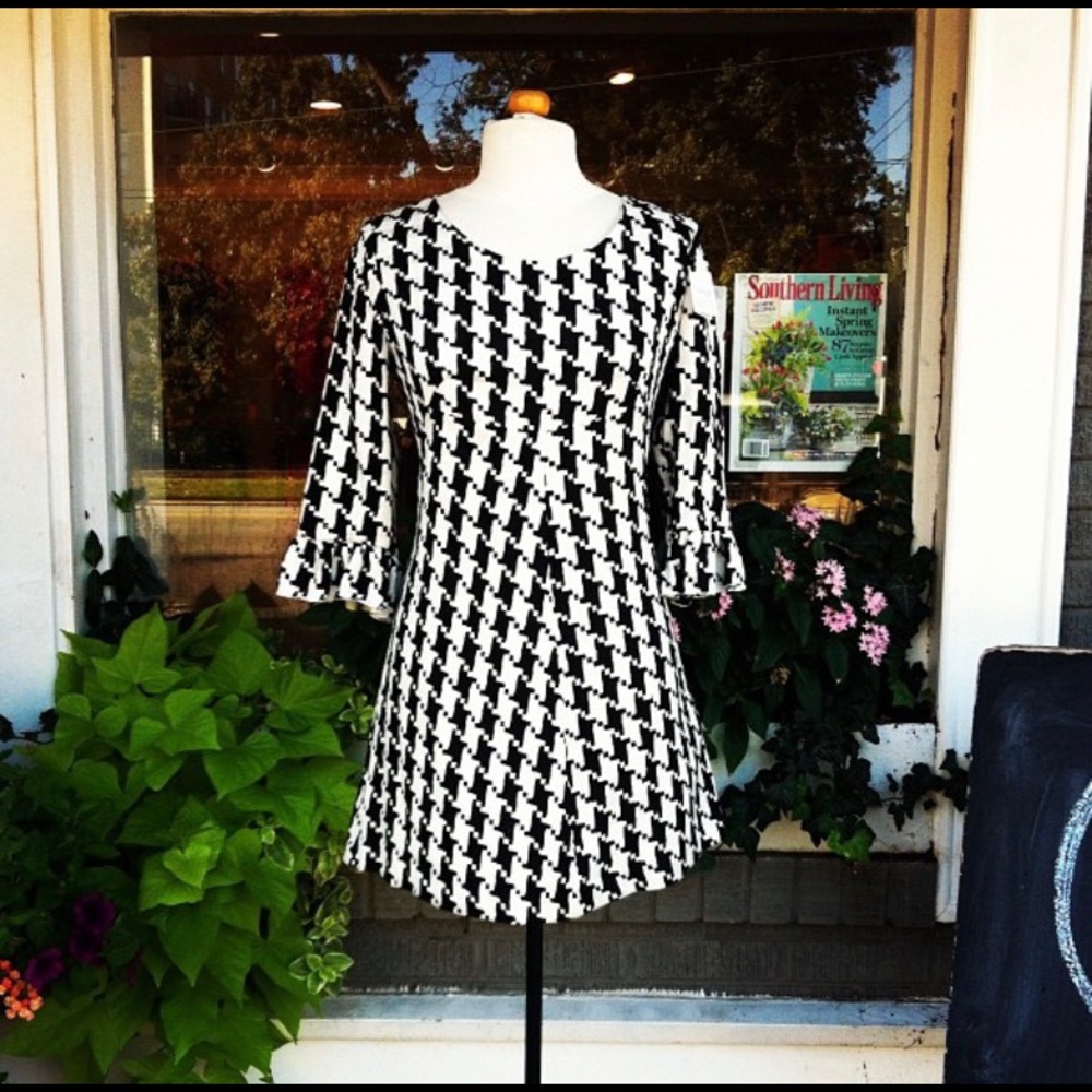 LaRoque Houndstooth Dress